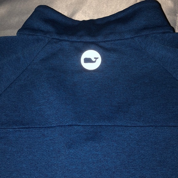 Vineyard Vines performance pullover America’s Cup - Picture 7 of 11